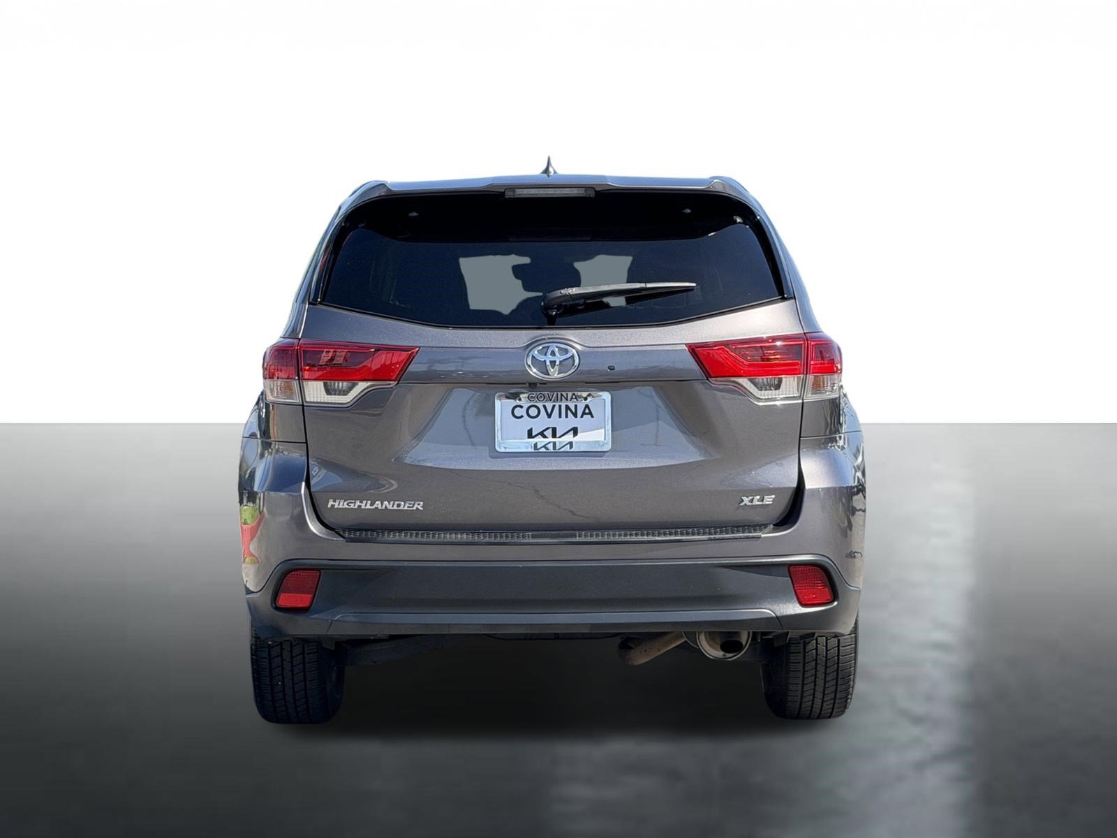 Used 2018 Toyota Highlander XLE FWD image 7