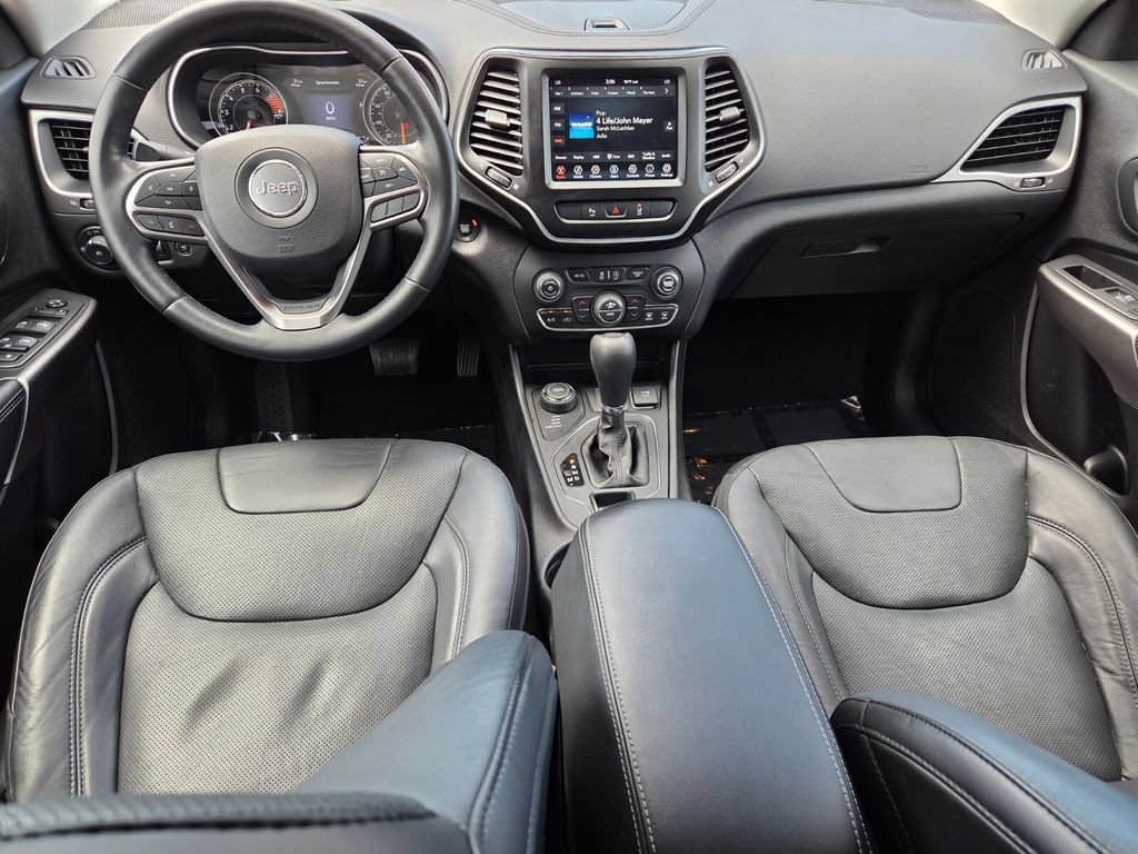 Used 2021 Jeep Cherokee Latitude Lux w/ Comfort/Convenience Group AWD/4WD image 10