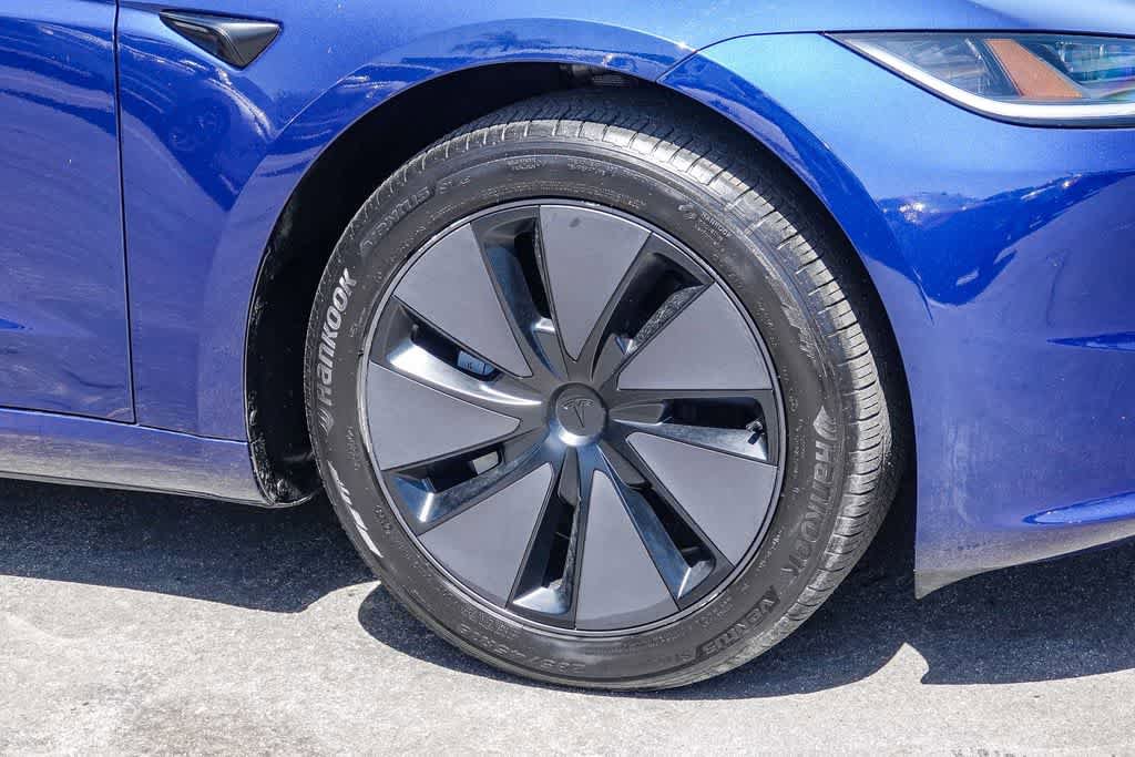 Used 2024 Tesla Model 3 Standard Range RWD image 9
