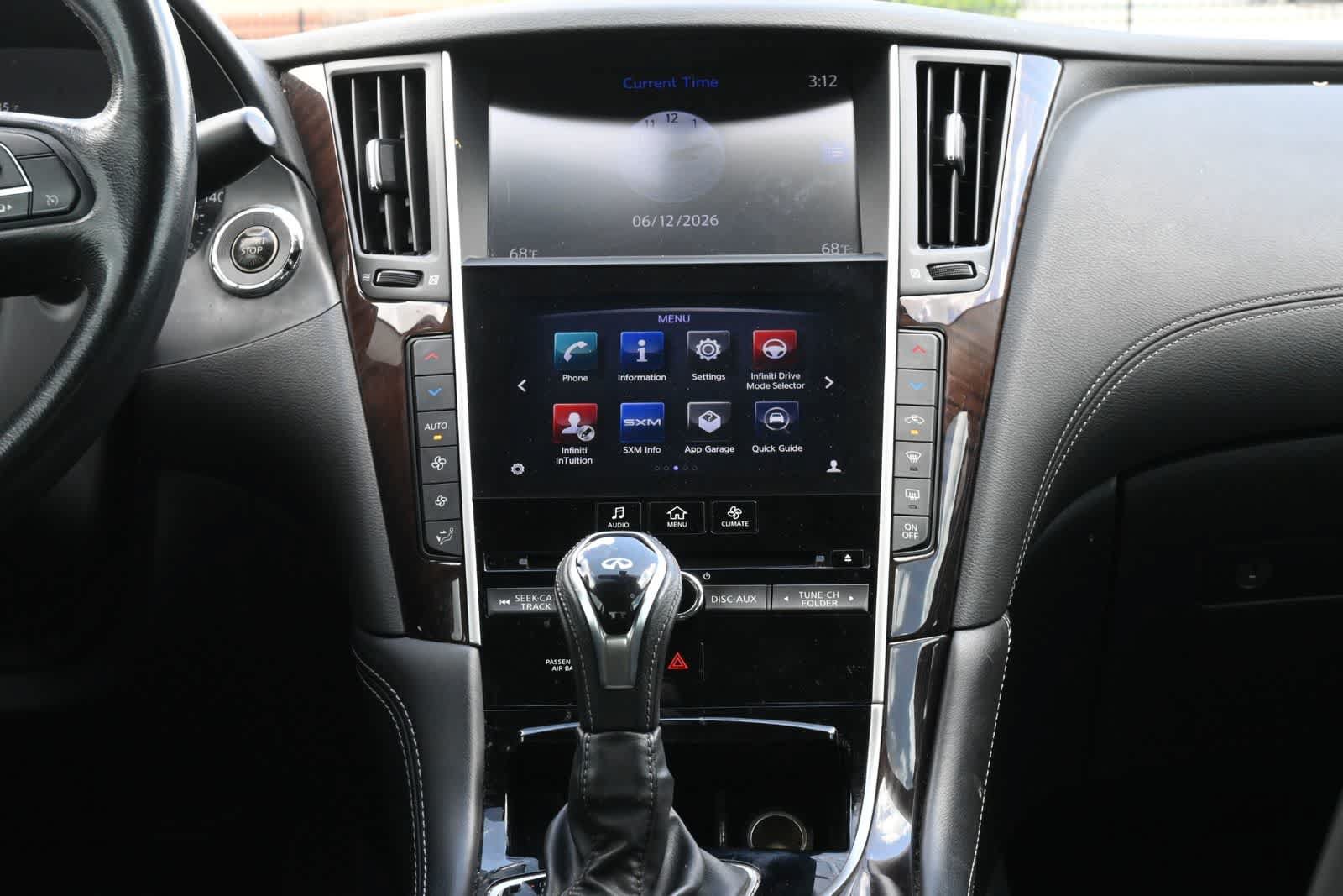 Used 2018 INFINITI Q50 Luxe AWD/4WD image 13