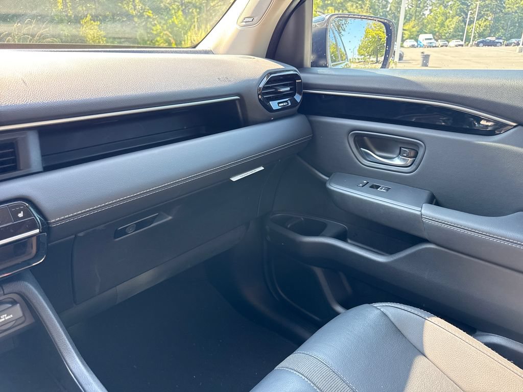 Used 2024 Honda Pilot Touring image 17