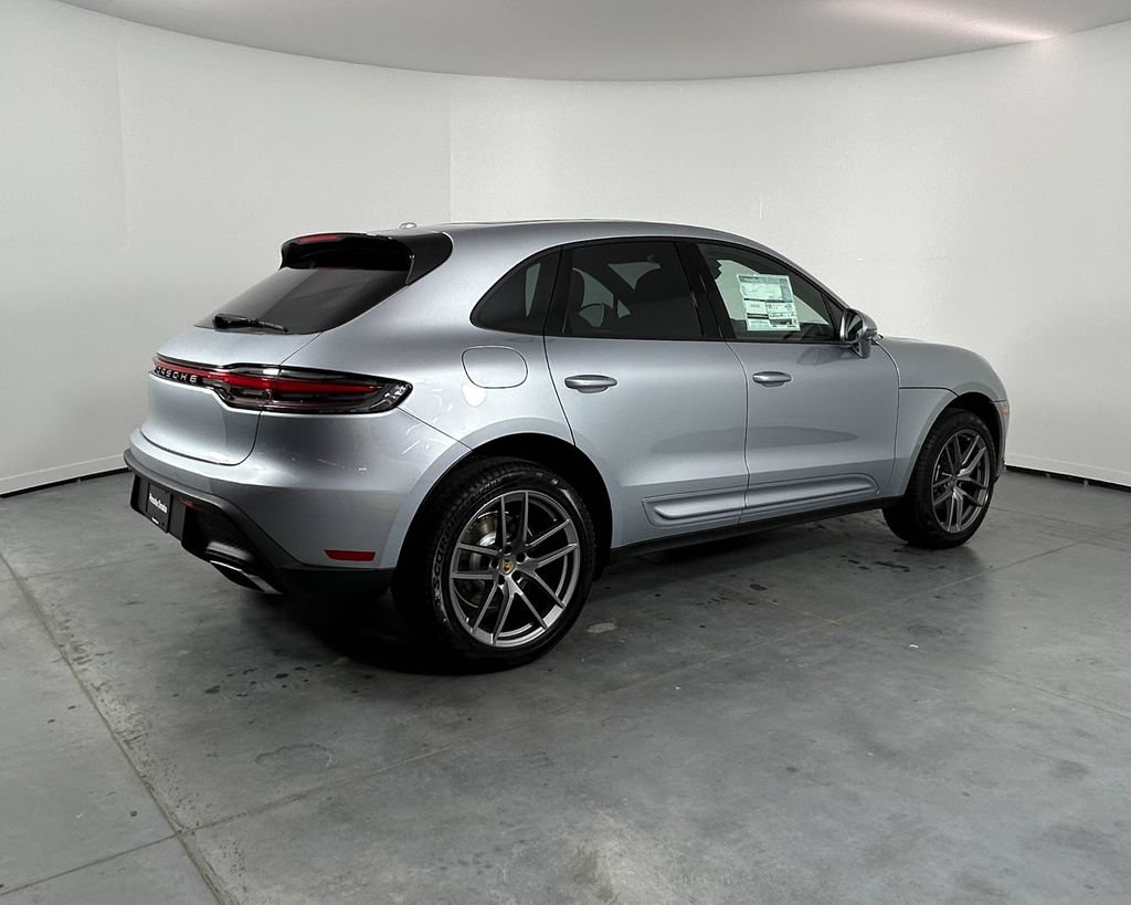 New 2026 Porsche Macan AWD/4WD image 7
