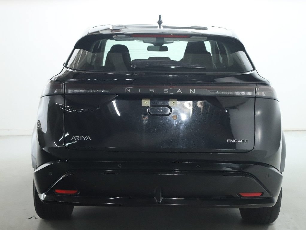 Certified 2023 Nissan Ariya FWD image 43