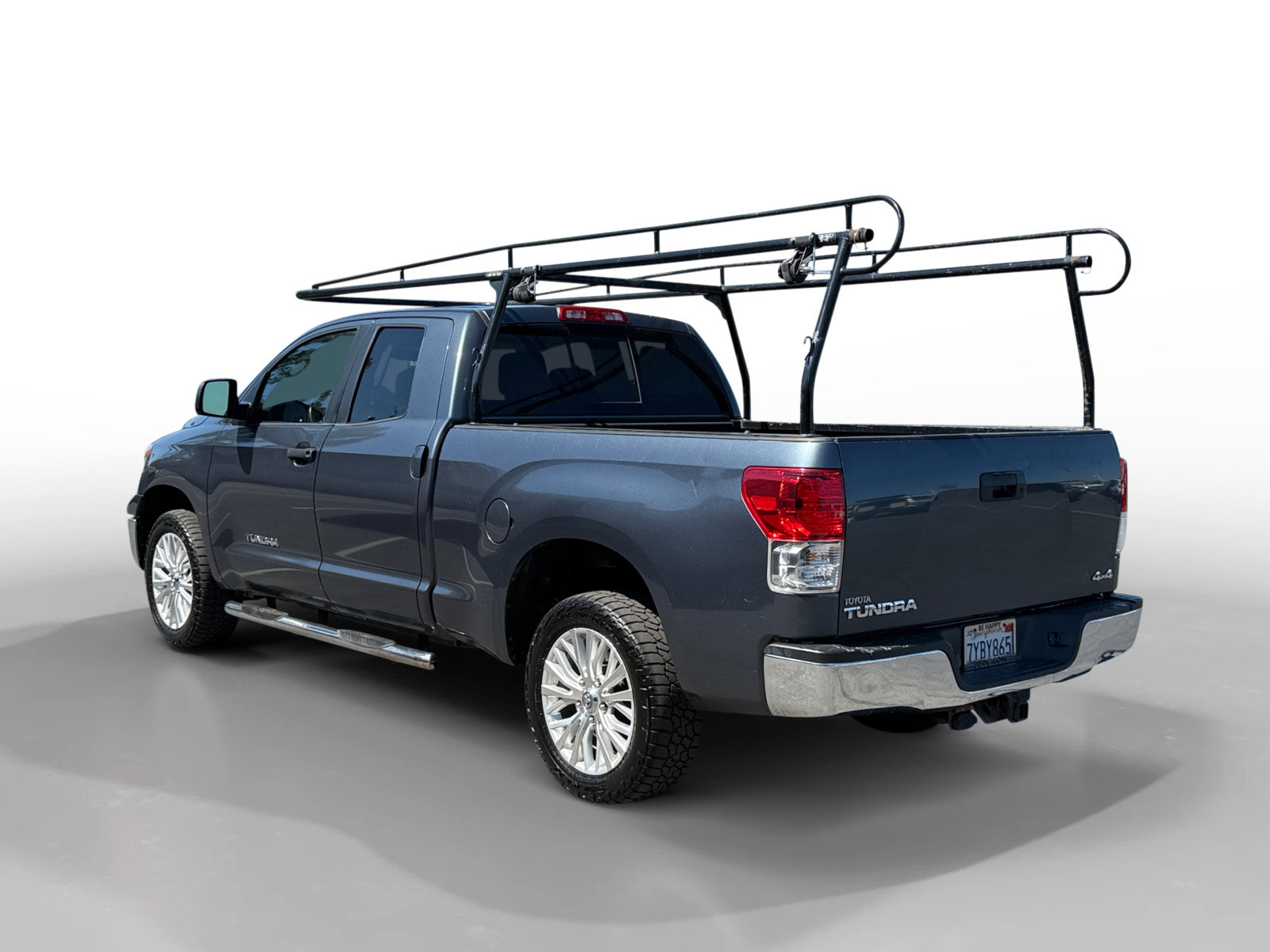 Used 2010 Toyota Tundra 4x4 Double Cab image 3