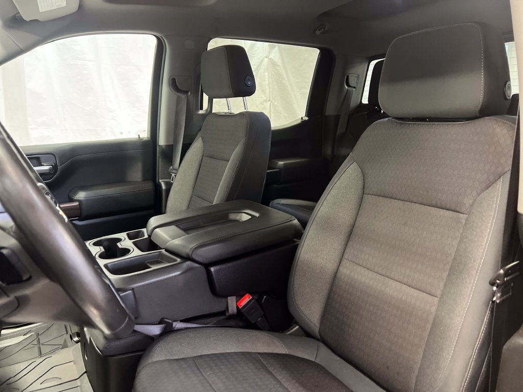 Used 2019 Chevrolet Silverado 1500 LT w/ All-Star Edition AWD/4WD image 23