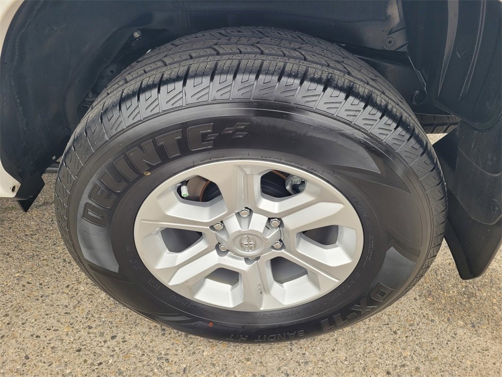 Used 2023 Toyota 4Runner SR5 Premium image 29