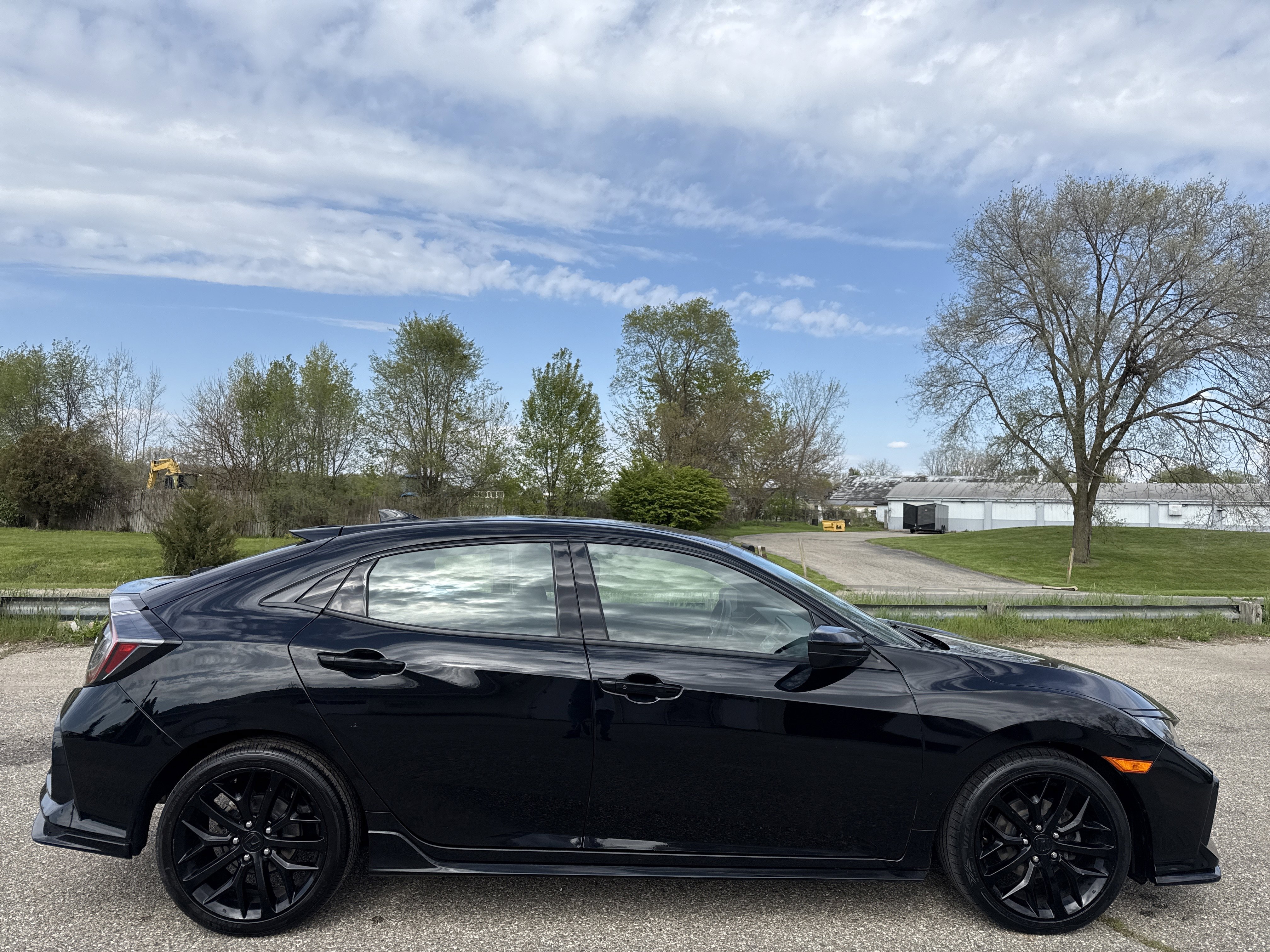 Used 2021 Honda Civic Sport image 2