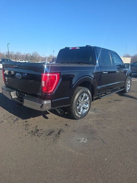 Used 2021 Ford F150 XLT w/ Equipment Group 302A High image 4