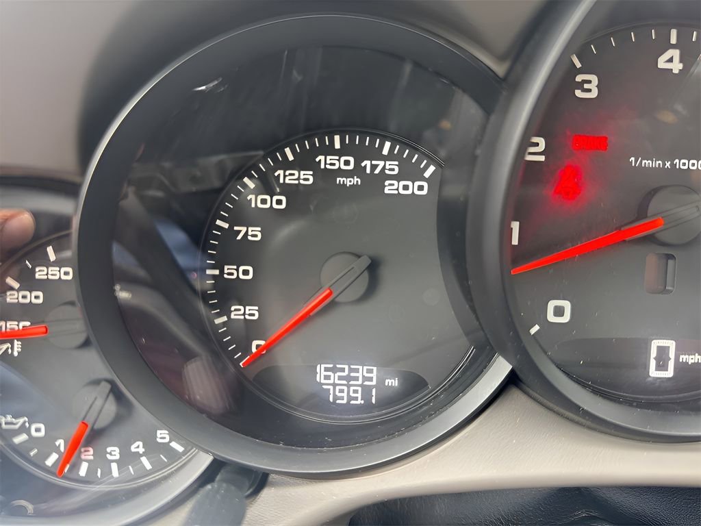 Used 2018 Porsche 911 Carrera image 22