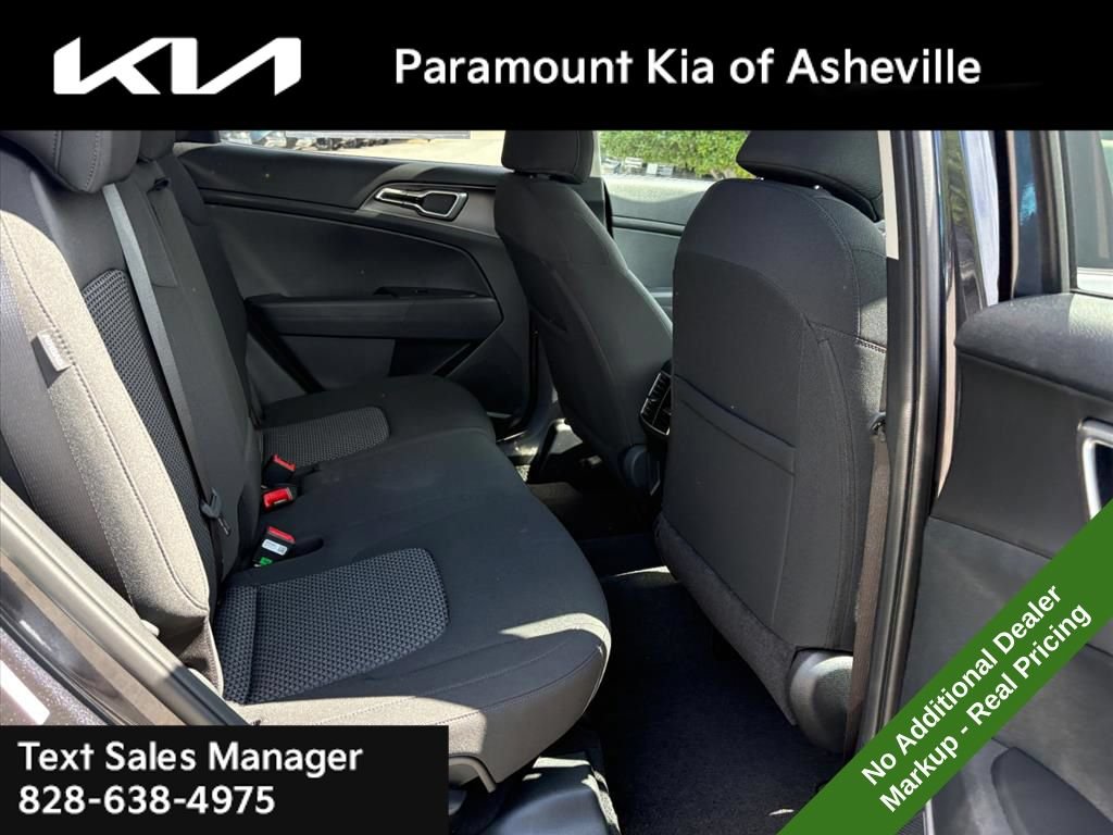 New 2026 Kia Sportage LX w/ LX Convenience Package AWD/4WD image 21