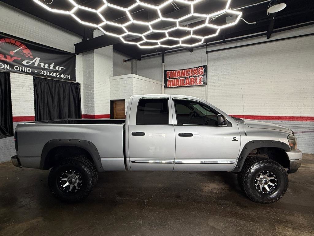 Used 2009 Dodge Ram 2500 Truck SLT w/ Trailer Tow Group AWD/4WD image 4