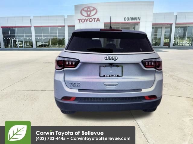 Used 2024 Jeep Compass Sport AWD/4WD image 14