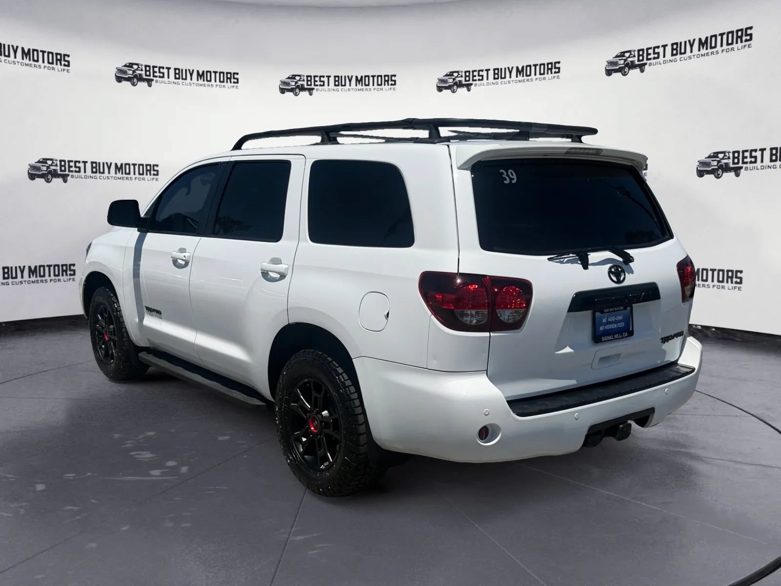 Used 2020 Toyota Sequoia TRD Pro w/ Carpet Mat Package (TMS) AWD/4WD image 6