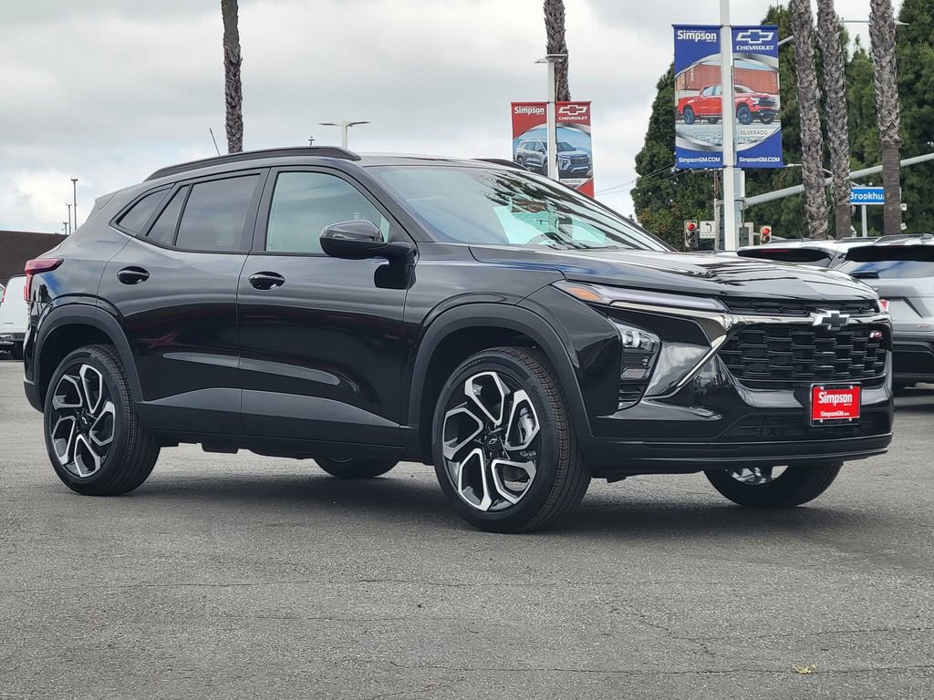 New 2026 Chevrolet Trax RS w/ Driver Confidence Package FWD image 25
