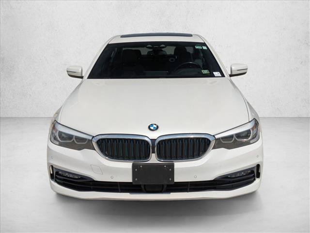 Used 2018 BMW 530e xDrive AWD/4WD image 2