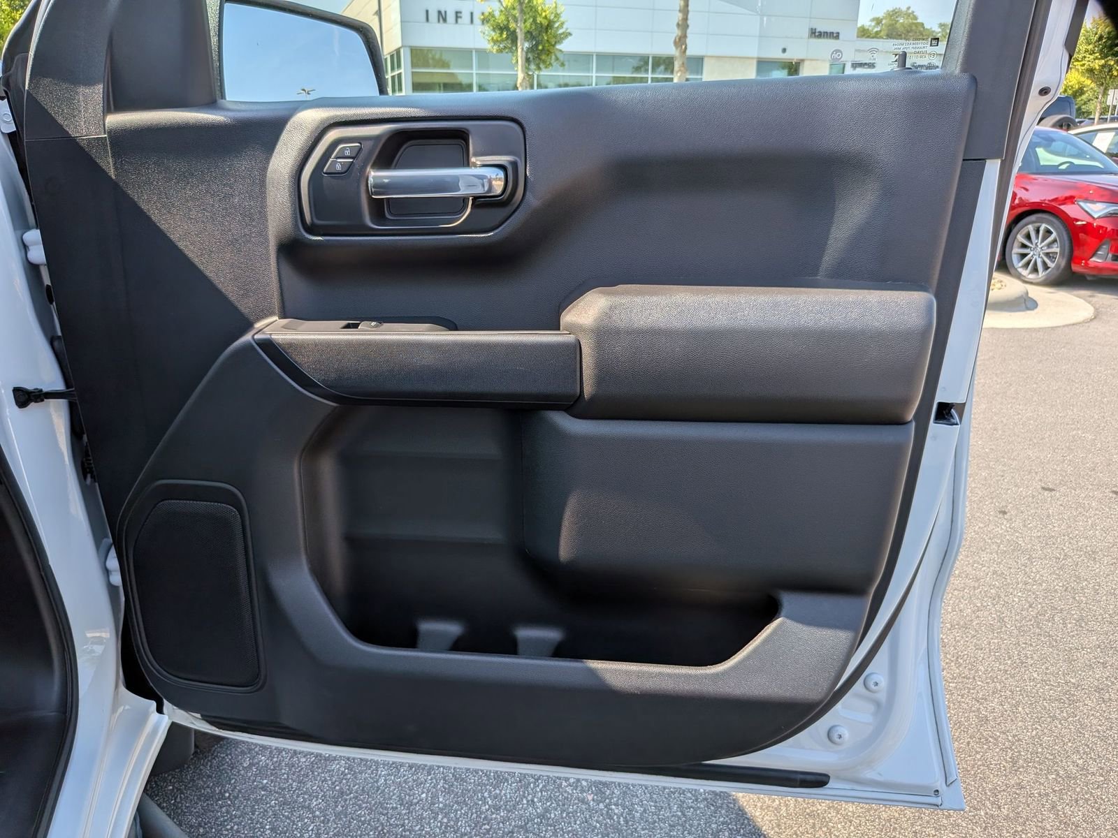 Used 2022 Chevrolet Silverado 1500 Custom AWD/4WD image 33