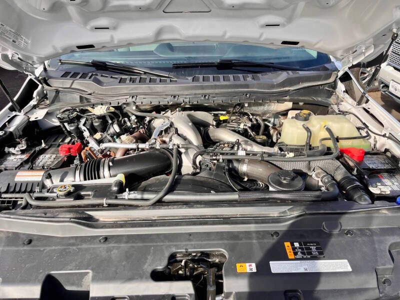 Used 2024 Ford F350 XLT AWD/4WD image 24