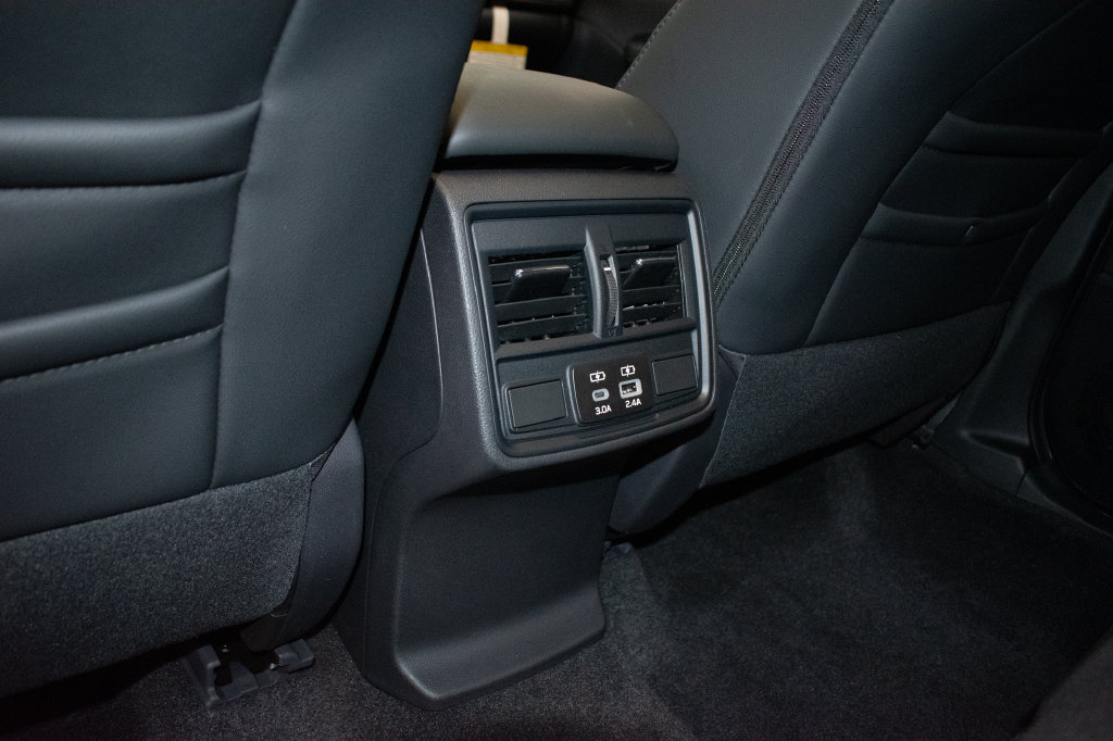 New 2026 Subaru Forester Touring AWD/4WD image 24