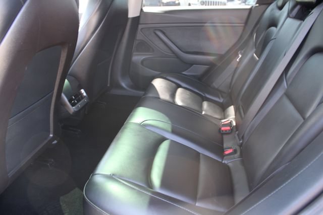Used 2020 Tesla Model 3 Long Range AWD/4WD image 30