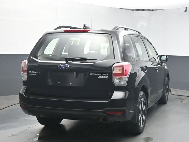 Used 2017 Subaru Forester 2.5i w/ Alloy Wheel Package image 7