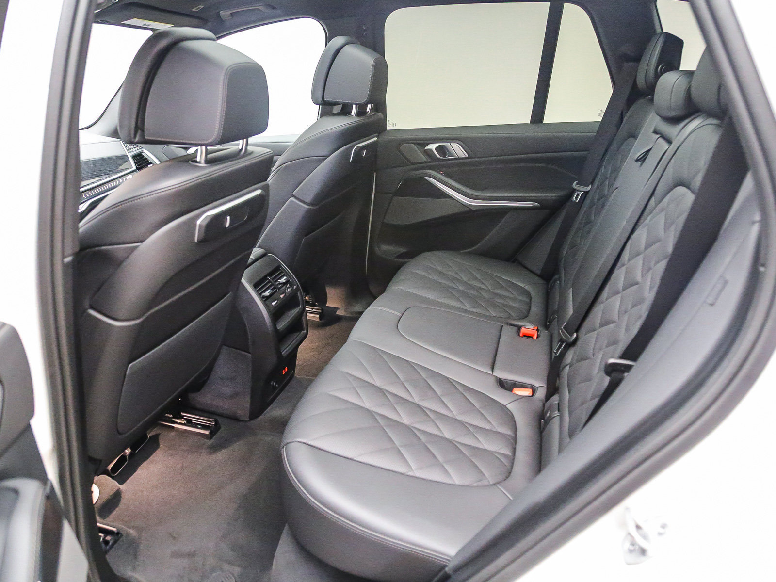 Used 2026 BMW X5 sDrive40i w/ M Sport Package RWD image 20