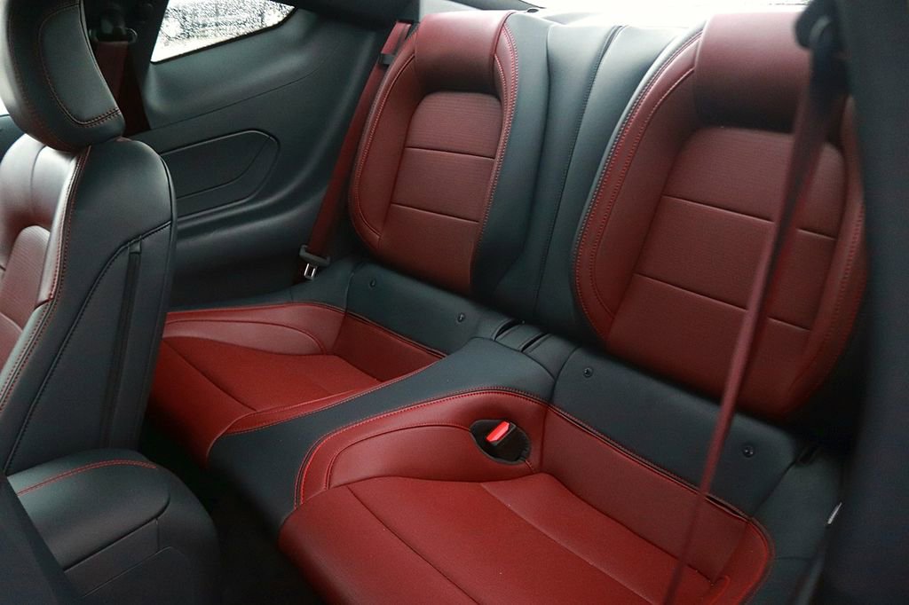 Used 2025 Ford Mustang GT Premium RWD image 15