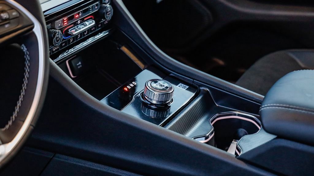 New 2025 Jeep Grand Cherokee Altitude image 21