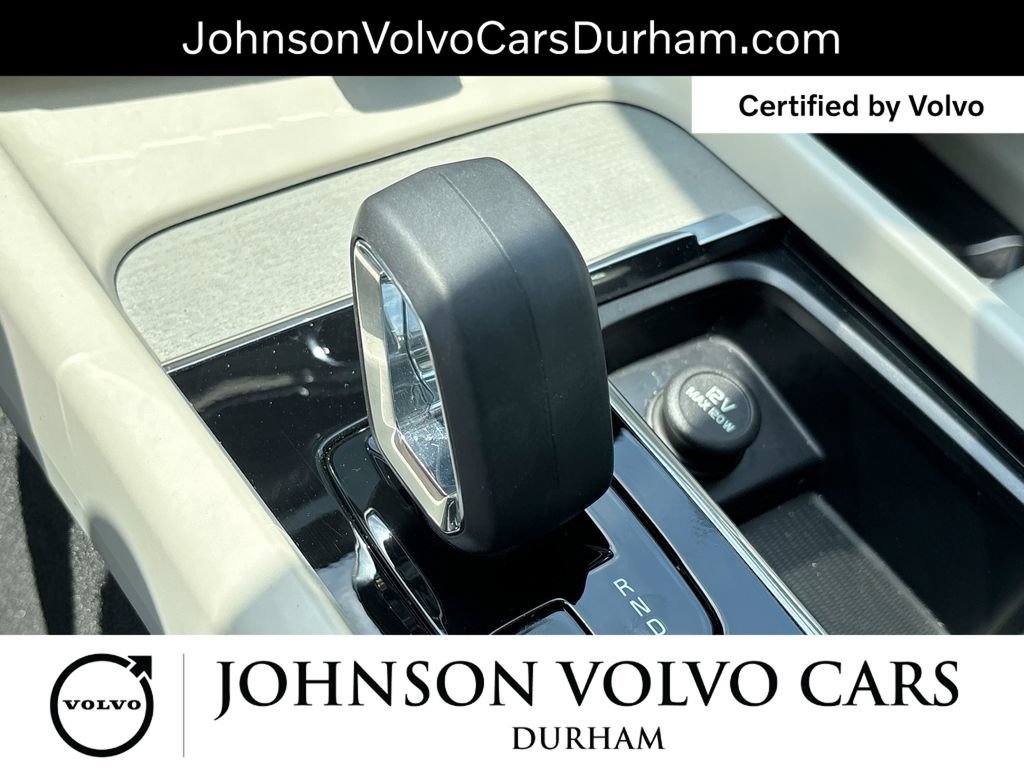 Certified 2024 Volvo XC60 T8 Plus w/ Protection Package Premier AWD/4WD image 24