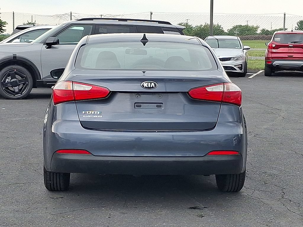 Used 2016 Kia Forte LX FWD image 5