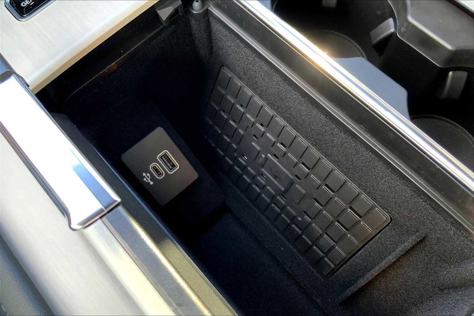 New 2025 Lincoln Navigator L Reserve w/ Jet Appearance Package image 18