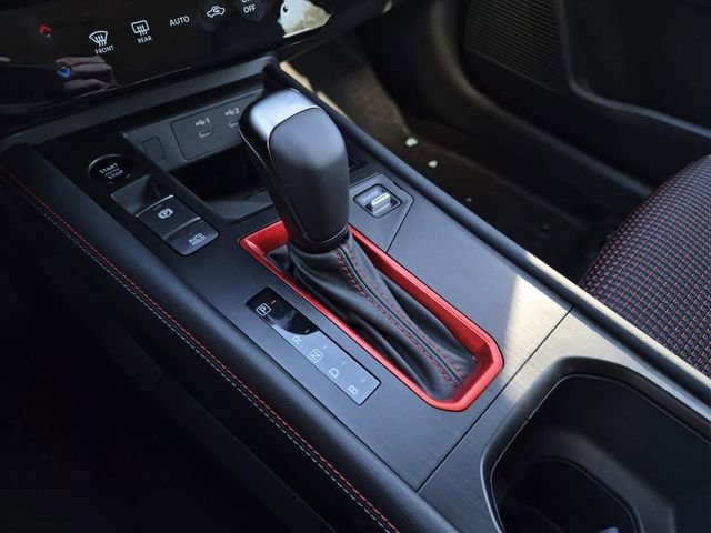 New 2025 Nissan Kicks SR image 18