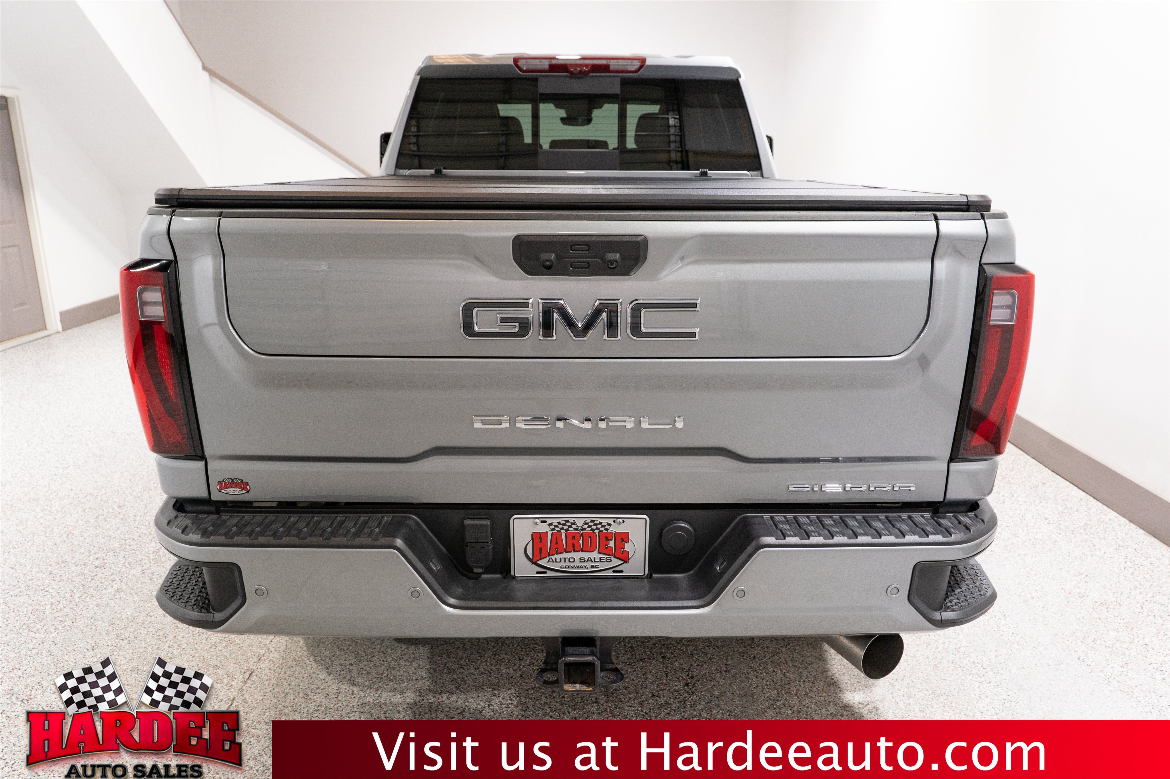 Used 2025 GMC Sierra 2500 Denali Ultimate AWD/4WD image 4