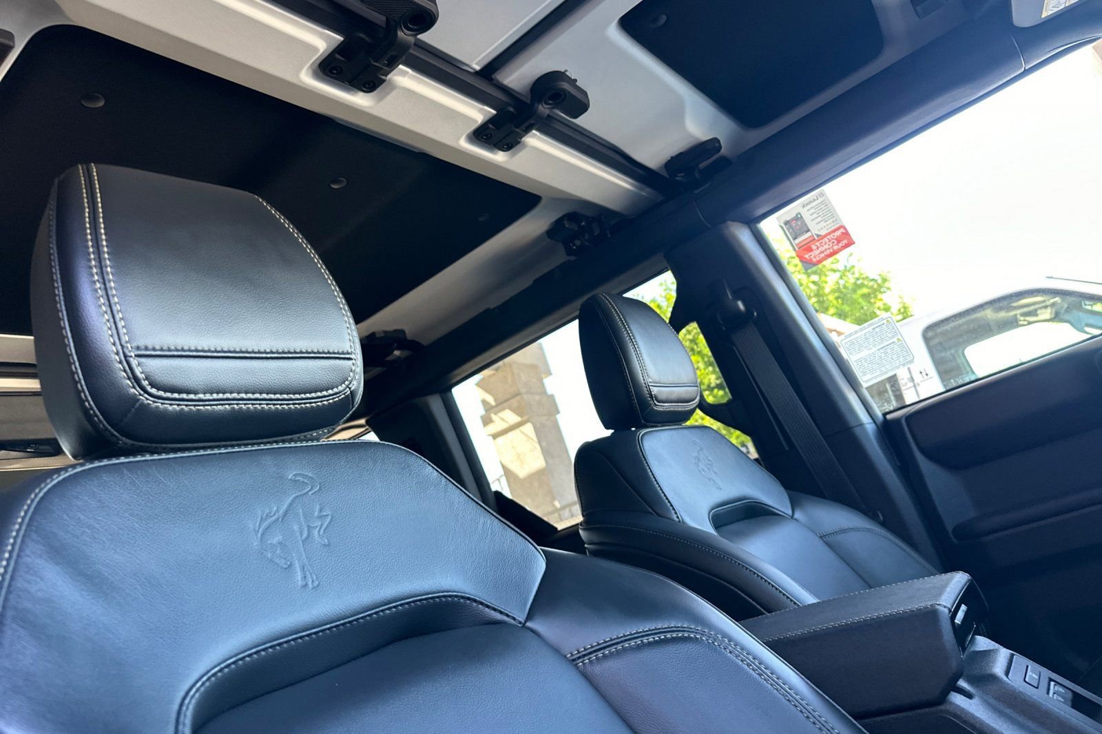 New 2025 Ford Bronco Badlands image 17