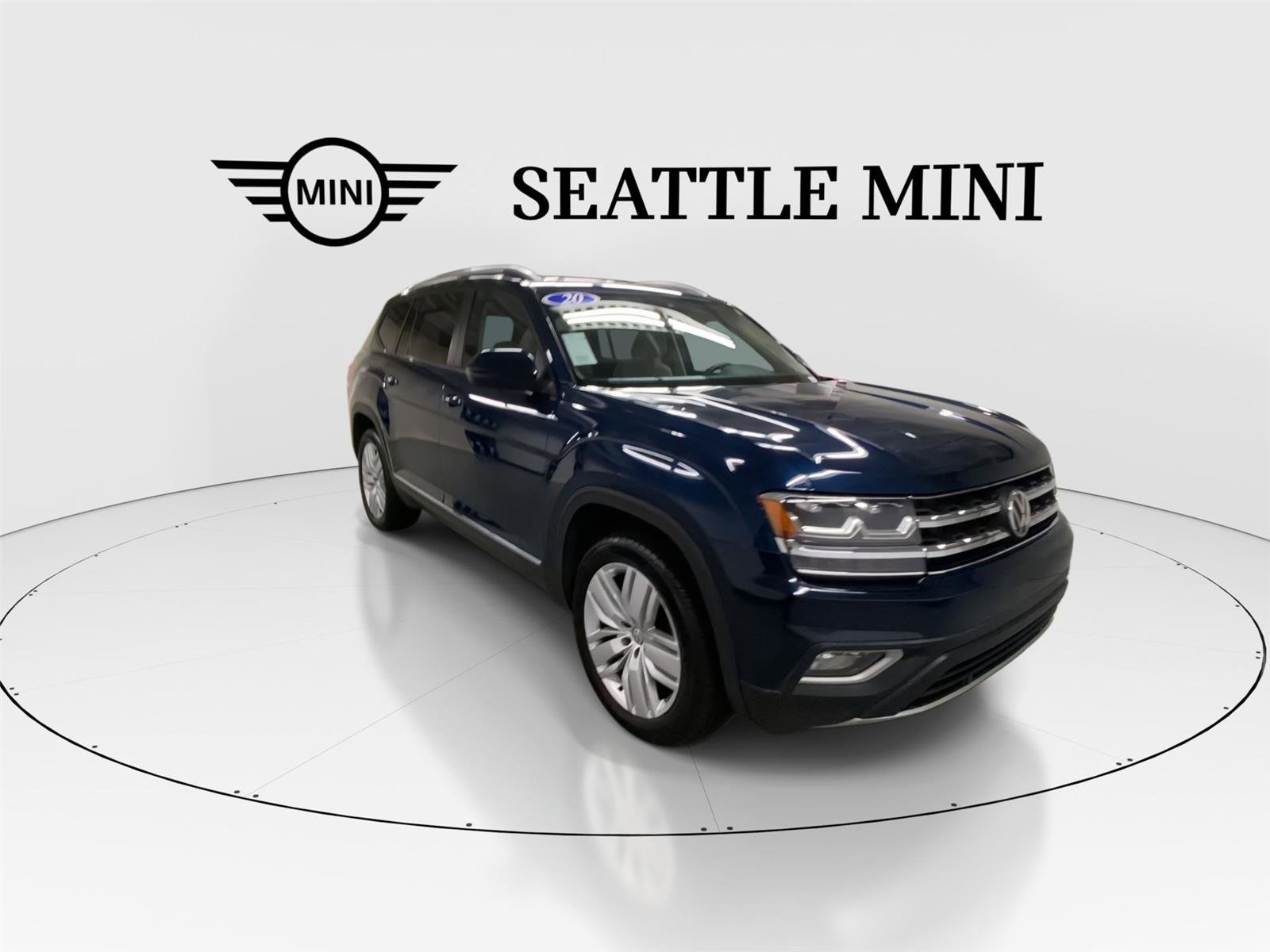 Used 2020 Volkswagen Atlas SEL image 2