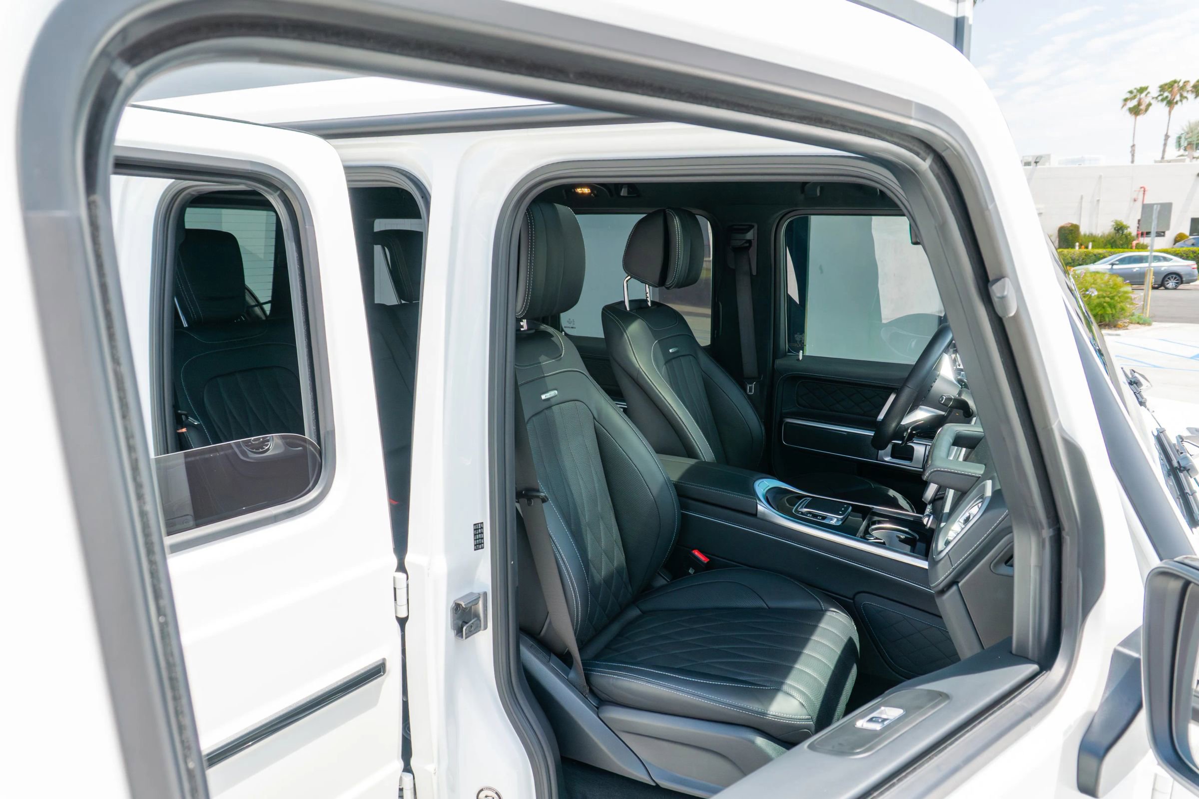 Used 2025 Mercedes-Benz G 63 AMG 4MATIC image 13