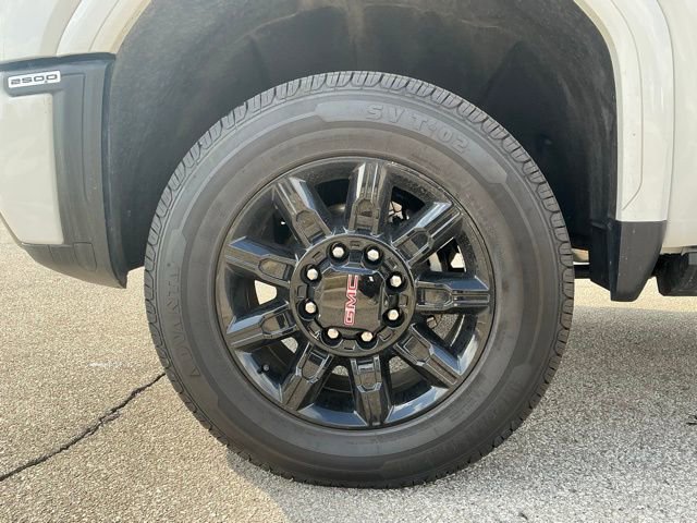 Used 2024 GMC Sierra 2500 AT4 w/ AT4 Premium Plus Package image 16