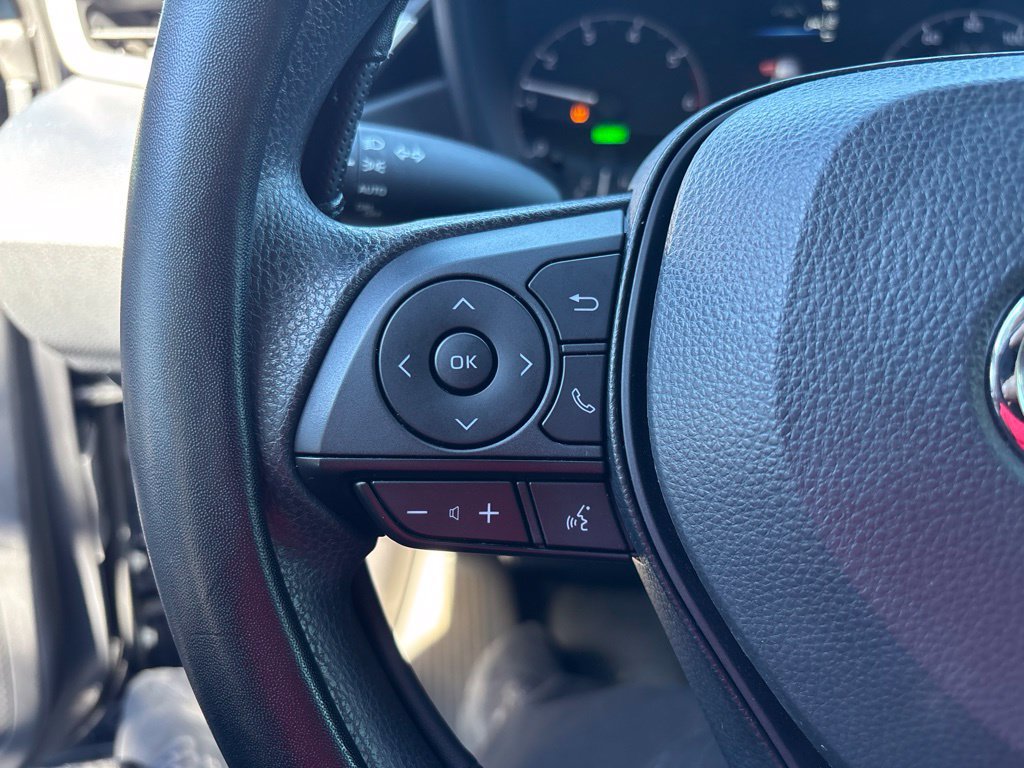 Used 2015 Toyota Prius V Two FWD image 17
