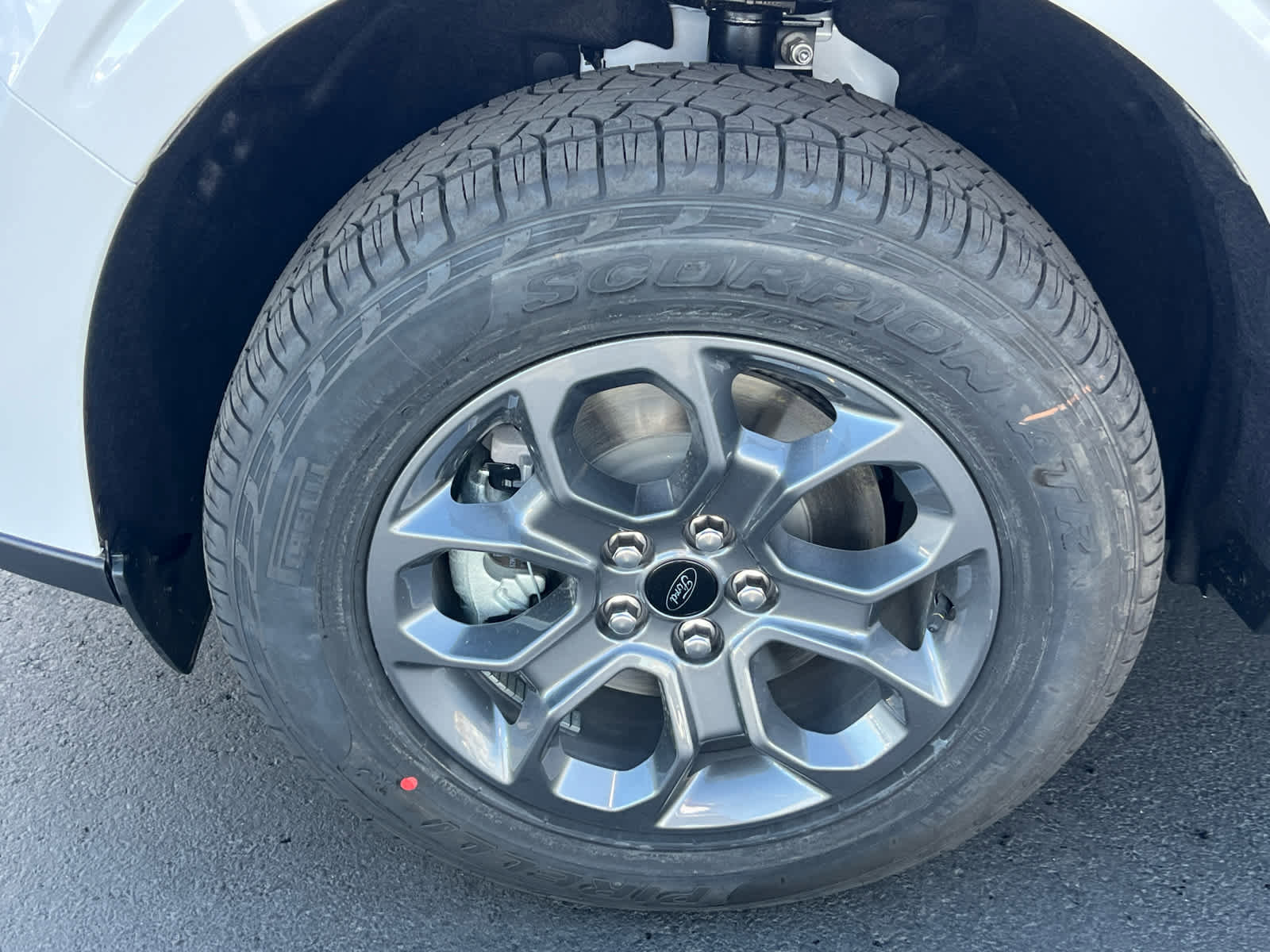 New 2025 Ford Maverick XLT w/ XLT Luxury Package image 13