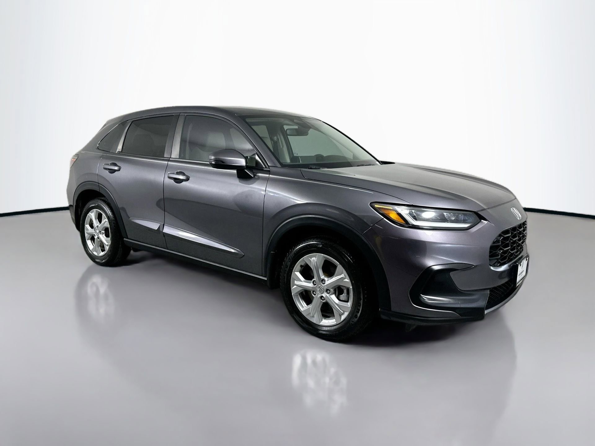 Used 2023 Honda HR-V LX image 3