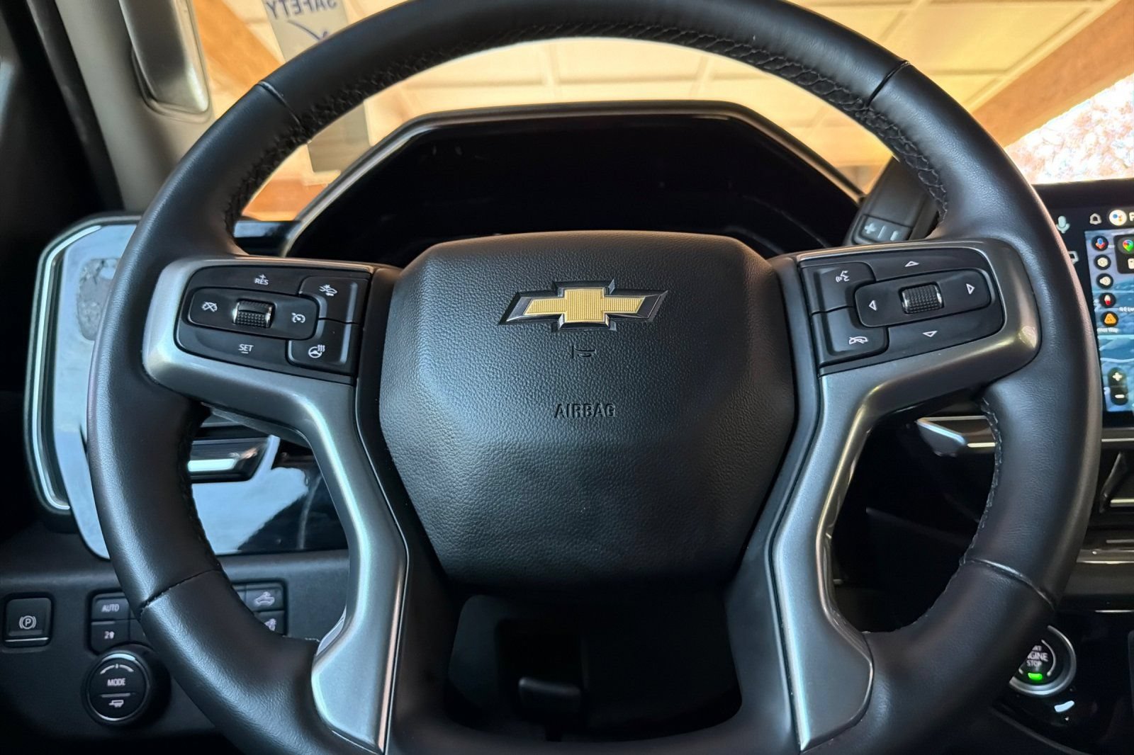 Used 2024 Chevrolet Silverado 2500 LTZ AWD/4WD image 31