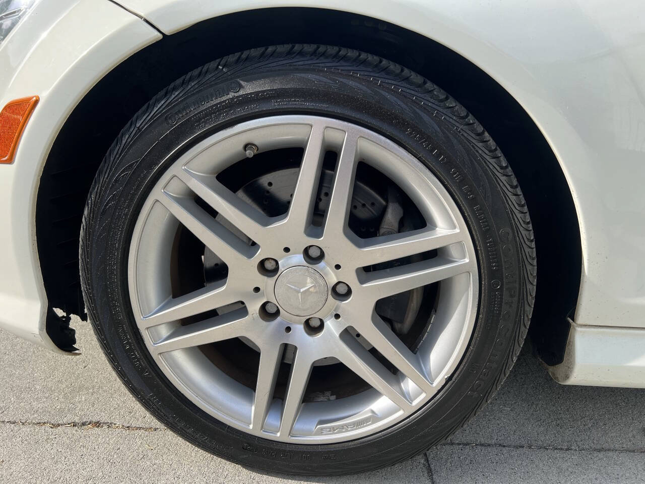 Used 2010 Mercedes-Benz C 350 Sport image 27