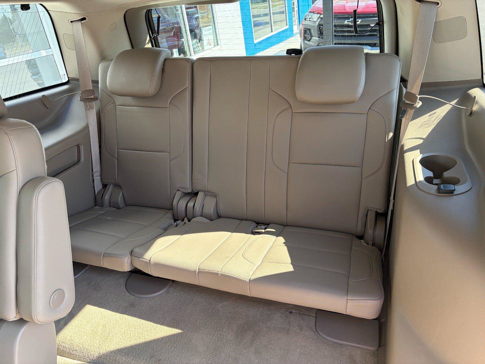 Used 2015 Chevrolet Tahoe LT AWD/4WD image 23
