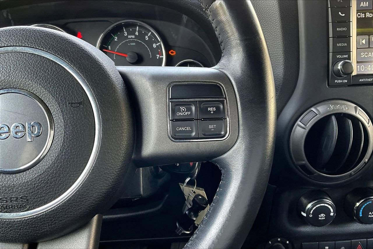 Certified 2016 Jeep Wrangler Unlimited Sport image 27