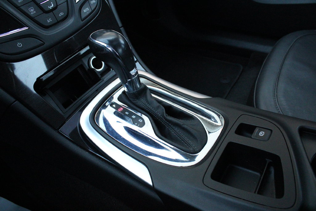 Used 2014 Buick Regal Premium FWD image 18