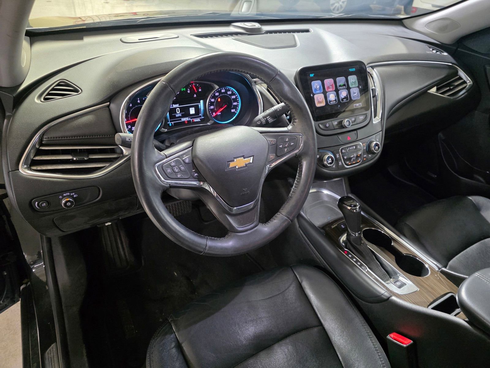 Used 2017 Chevrolet Malibu Premier w/ Premier Sun and Wheel Package FWD image 17