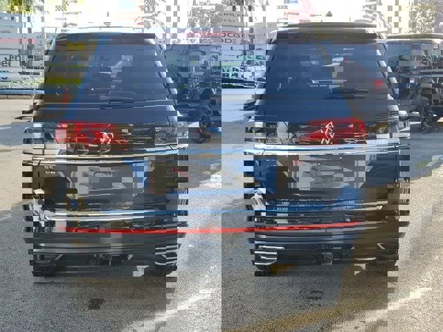 Used 2023 Volkswagen Atlas SE image 6