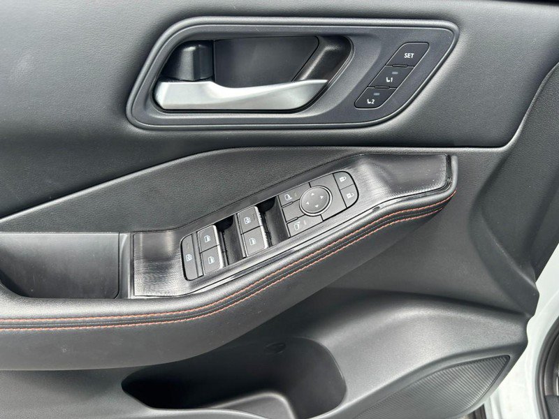 Used 2026 Nissan Rogue SV w/ Rock Creek Premium Package AWD/4WD image 8