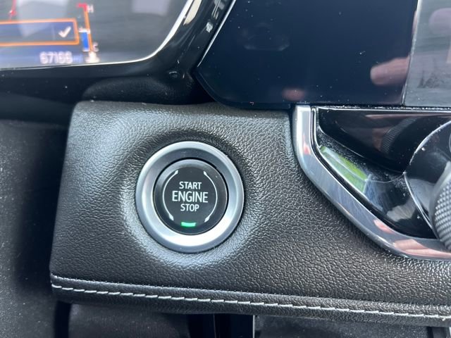 Used 2023 Chevrolet Colorado LT AWD/4WD image 24