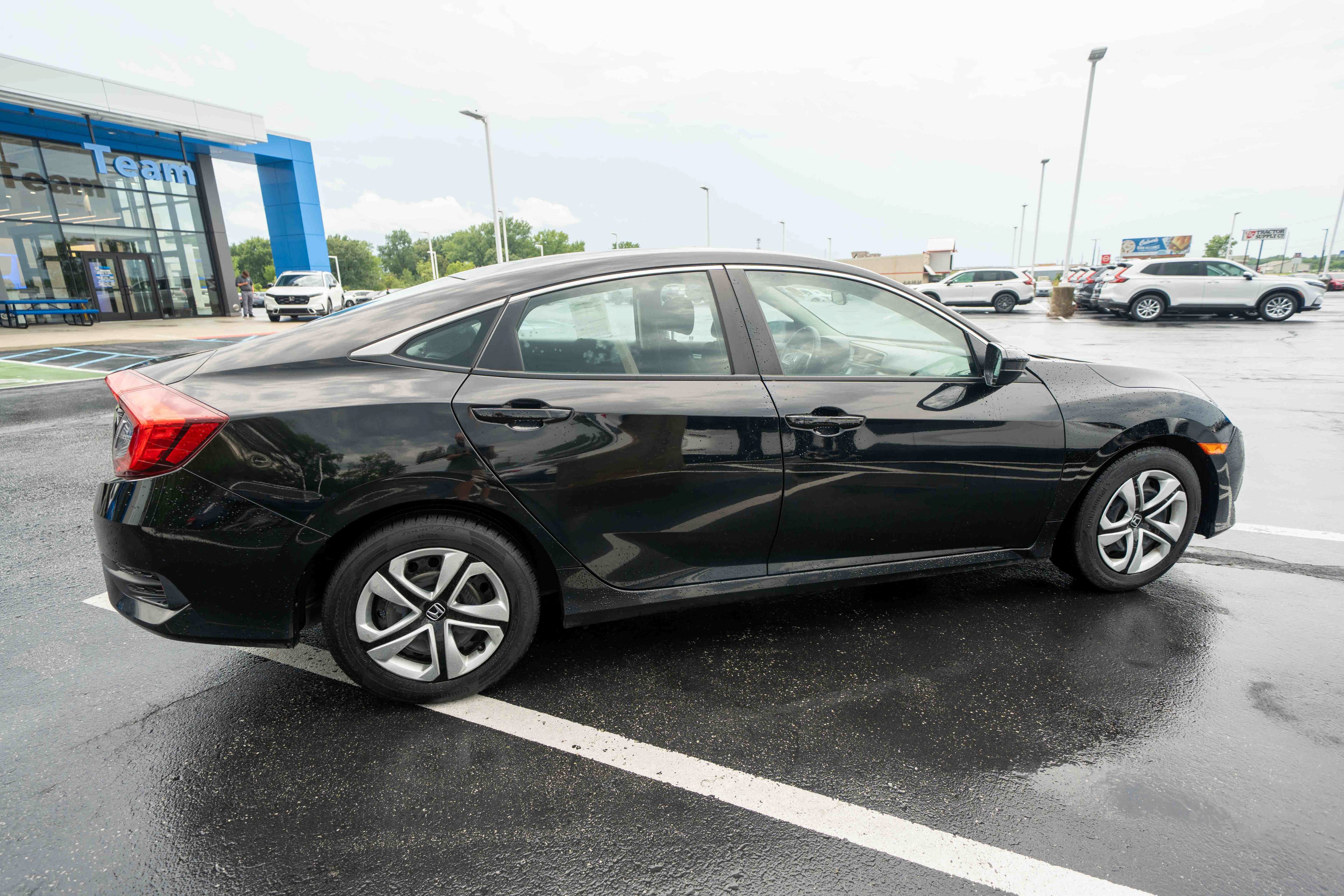 Used 2018 Honda Civic LX image 6