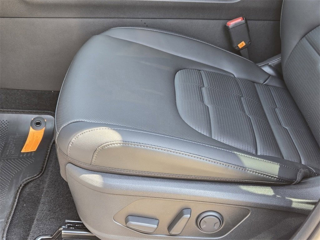 New 2026 Kia Sportage SX image 23